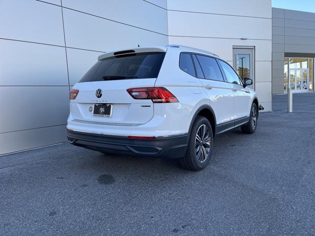 new 2024 Volkswagen Tiguan car, priced at $30,444