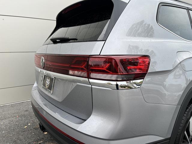 new 2026 Volkswagen Atlas car, priced at $42,161