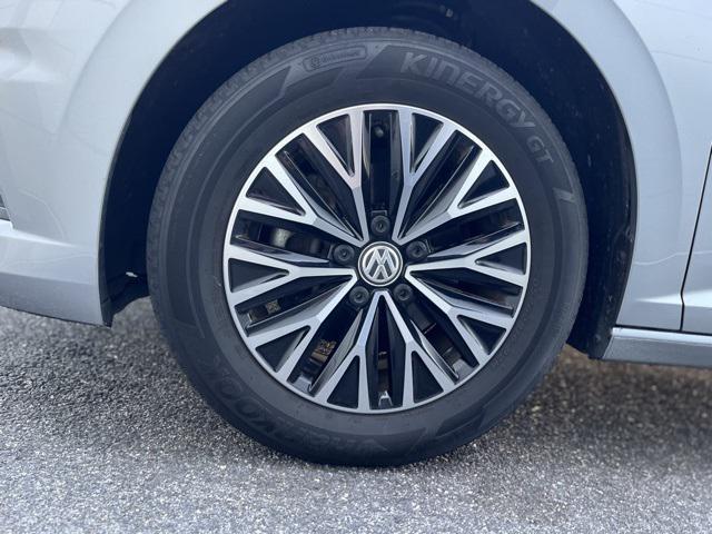 used 2019 Volkswagen Jetta car, priced at $18,752