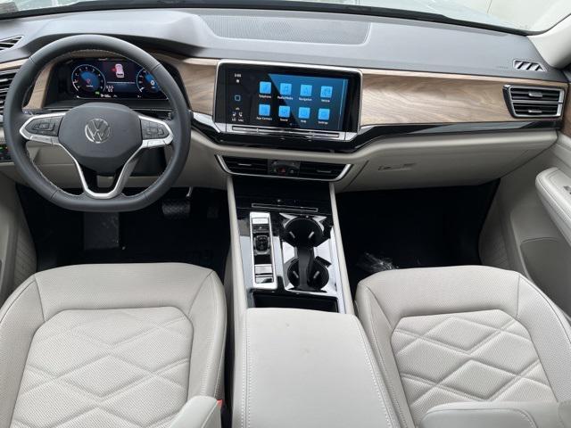 new 2025 Volkswagen Atlas car, priced at $44,423