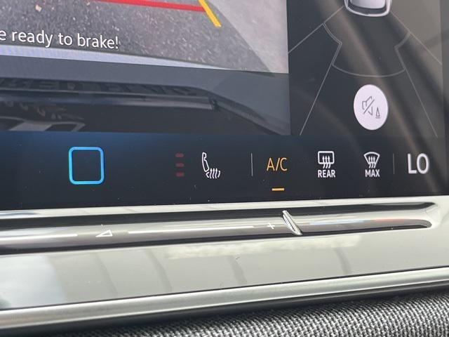 new 2025 Volkswagen Tiguan car, priced at $29,097
