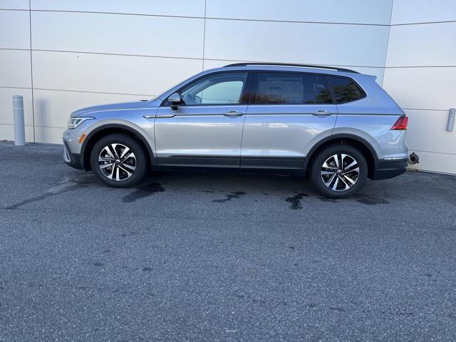 new 2024 Volkswagen Tiguan car, priced at $27,303