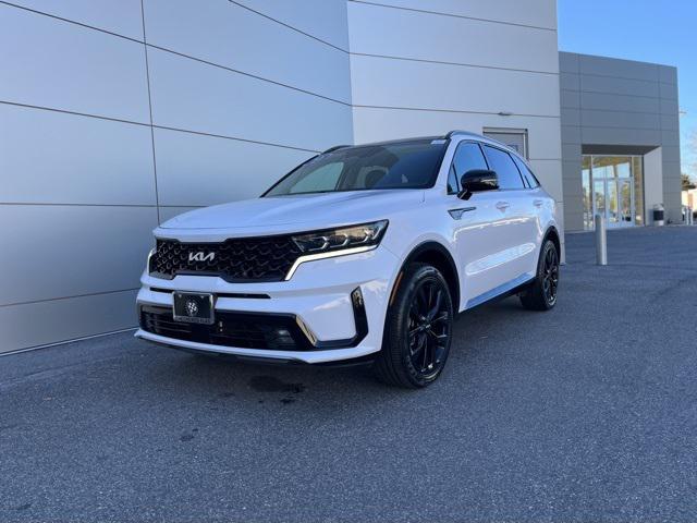 used 2022 Kia Sorento car, priced at $27,987