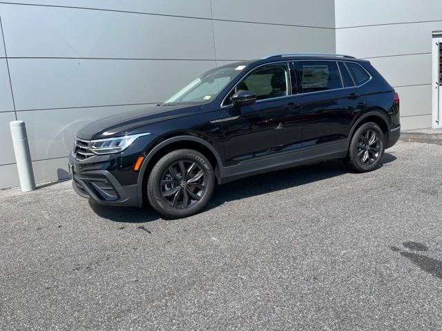 new 2024 Volkswagen Tiguan car, priced at $31,406