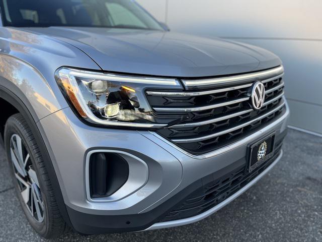 new 2026 Volkswagen Atlas car, priced at $44,602