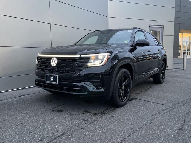 new 2025 Volkswagen Atlas Cross Sport car, priced at $48,737