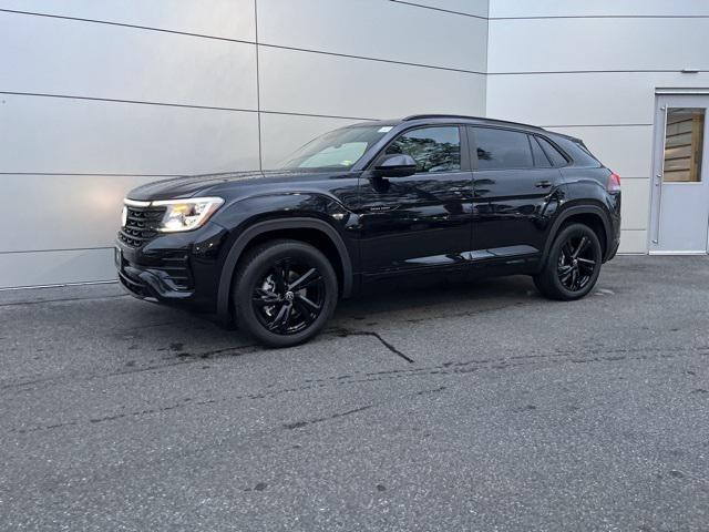 new 2025 Volkswagen Atlas Cross Sport car, priced at $48,737