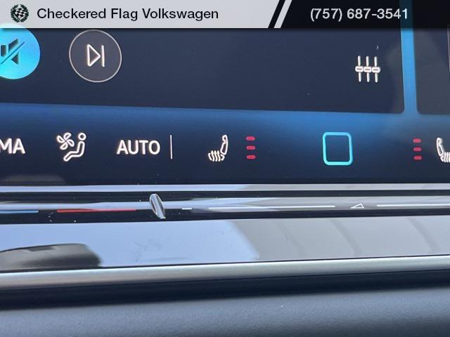 new 2025 Volkswagen Tiguan car, priced at $33,341