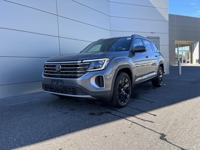 new 2025 Volkswagen Atlas car, priced at $44,983