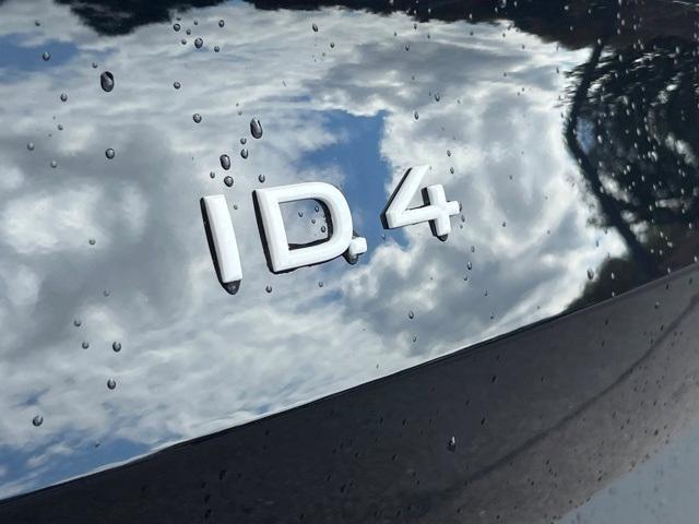 new 2023 Volkswagen ID.4 car, priced at $47,882