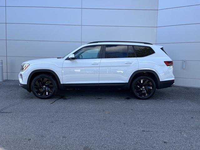 new 2025 Volkswagen Atlas car, priced at $44,983