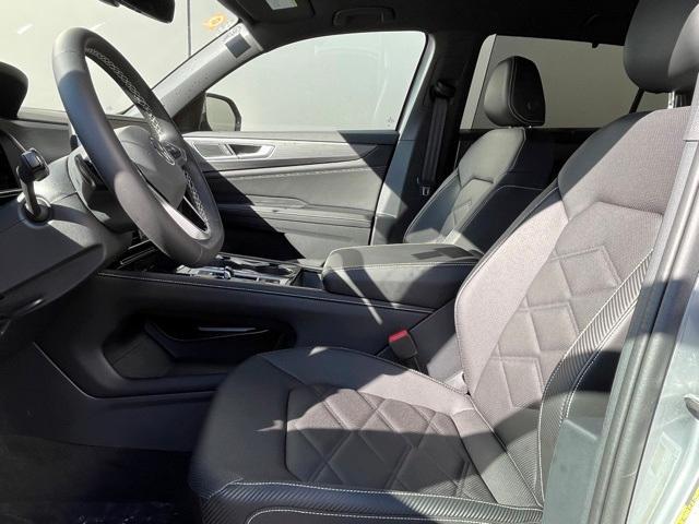 new 2024 Volkswagen Atlas Cross Sport car, priced at $41,040