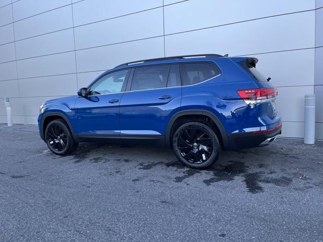 new 2025 Volkswagen Atlas car, priced at $44,983