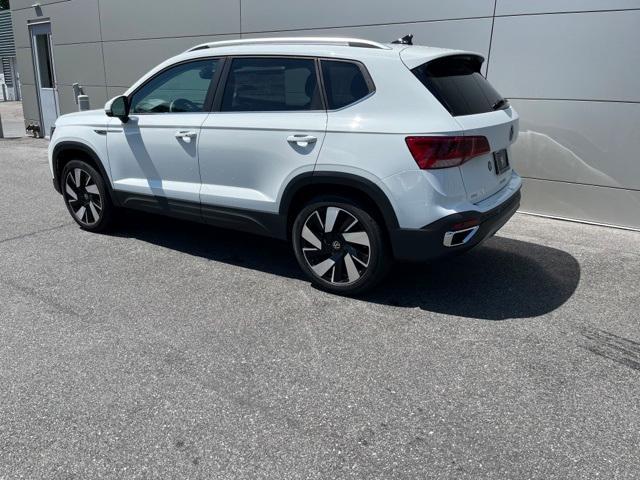 new 2024 Volkswagen Taos car, priced at $31,065