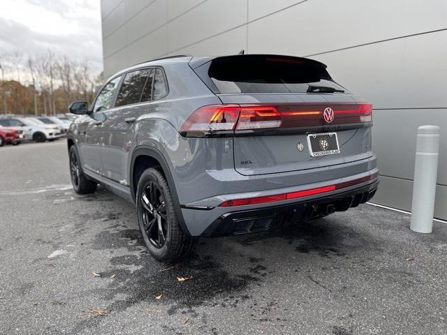 new 2025 Volkswagen Atlas Cross Sport car, priced at $48,462