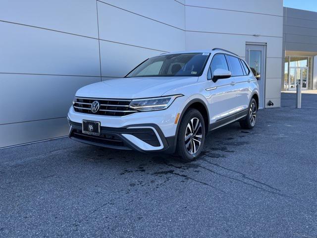 new 2024 Volkswagen Tiguan car, priced at $26,653