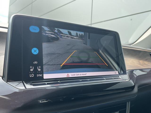 new 2026 Volkswagen Atlas car, priced at $42,170