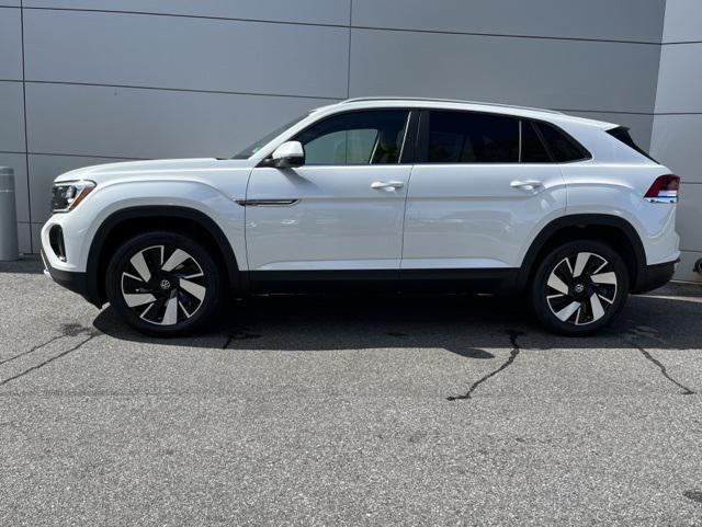 new 2026 Volkswagen Atlas Cross Sport car, priced at $47,005