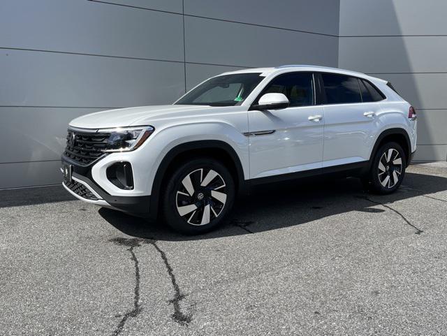 new 2026 Volkswagen Atlas Cross Sport car, priced at $47,005