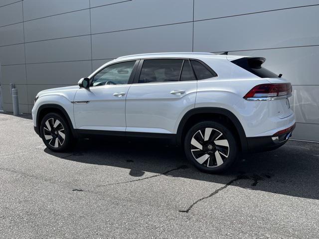 new 2026 Volkswagen Atlas Cross Sport car, priced at $47,005
