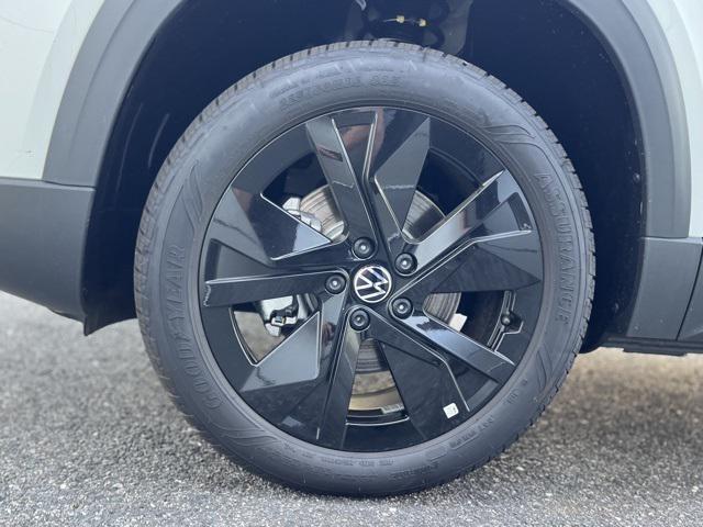new 2025 Volkswagen Taos car, priced at $31,174