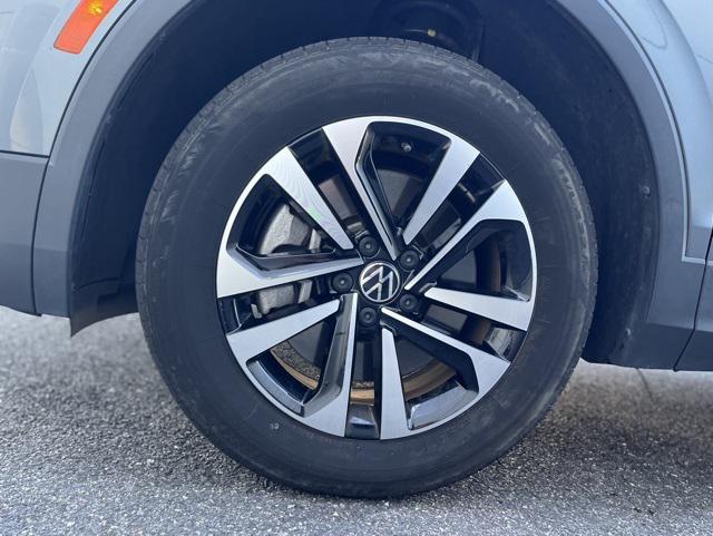 used 2022 Volkswagen Tiguan car, priced at $22,584