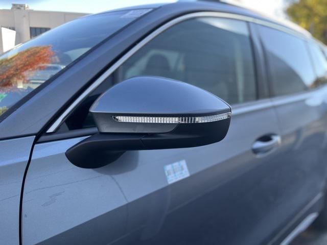 new 2025 Volkswagen Tiguan car, priced at $30,044