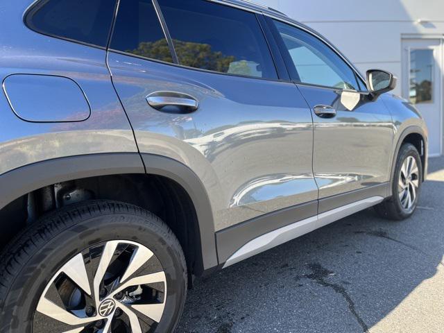 new 2025 Volkswagen Tiguan car, priced at $30,044