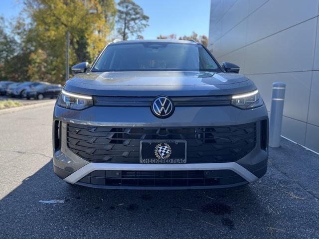 new 2025 Volkswagen Tiguan car, priced at $30,044