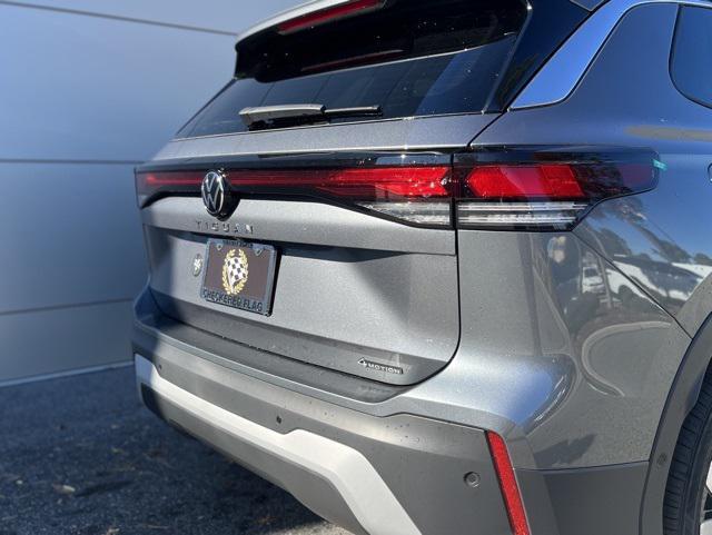 new 2025 Volkswagen Tiguan car, priced at $30,044