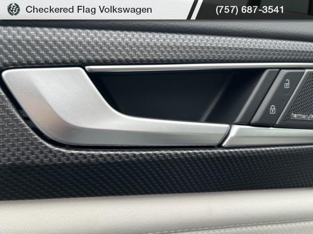 new 2026 Volkswagen Atlas Cross Sport car, priced at $53,248