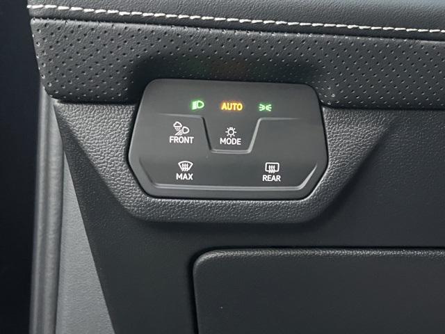 new 2026 Volkswagen Atlas car, priced at $40,733