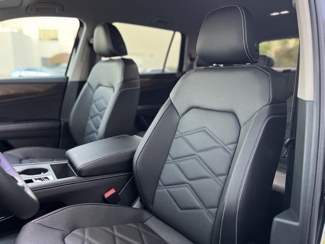 new 2026 Volkswagen Atlas car, priced at $40,733