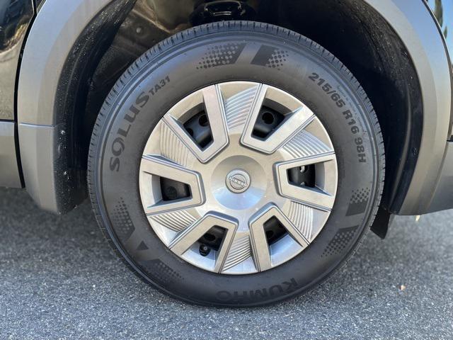 used 2025 Nissan Kicks car, priced at $23,829