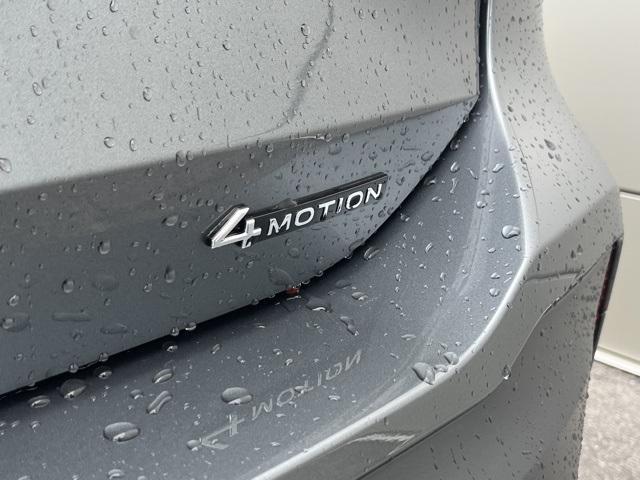 new 2025 Volkswagen Tiguan car, priced at $35,303