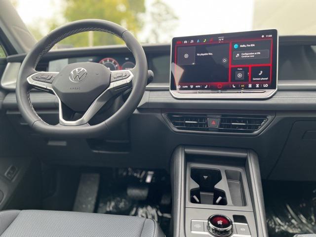 new 2025 Volkswagen Tiguan car, priced at $35,303