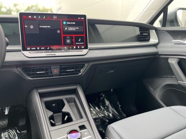 new 2025 Volkswagen Tiguan car, priced at $35,303