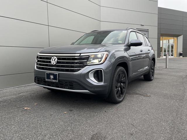 new 2025 Volkswagen Atlas car, priced at $42,530