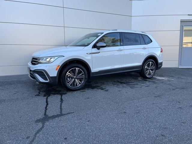 new 2024 Volkswagen Tiguan car, priced at $30,038