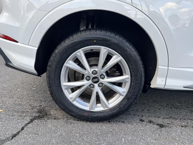 used 2021 Audi Q3 car, priced at $23,197