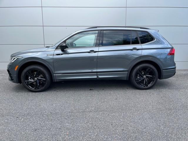 new 2024 Volkswagen Tiguan car, priced at $33,613