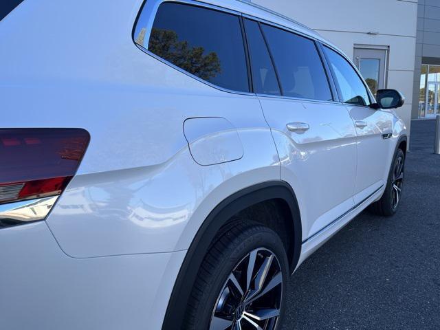 new 2026 Volkswagen Atlas car, priced at $55,336