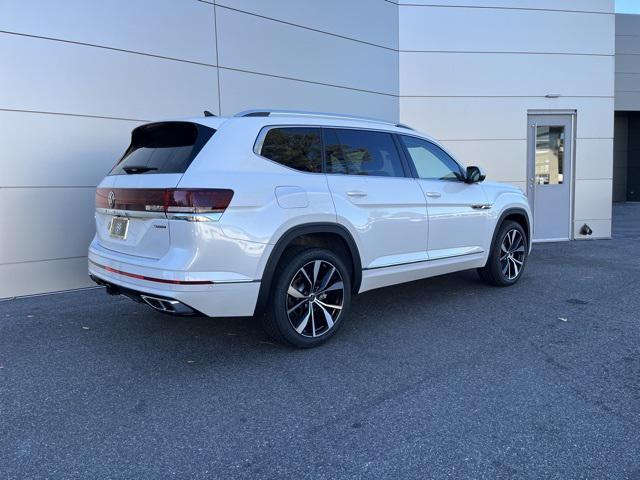 new 2026 Volkswagen Atlas car, priced at $55,336