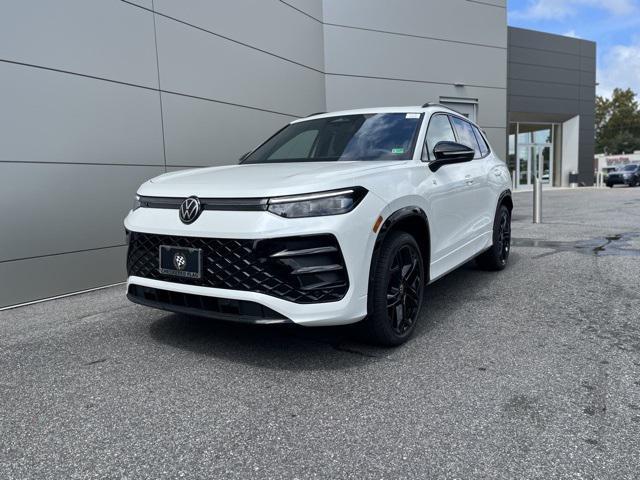 new 2025 Volkswagen Tiguan car, priced at $37,009