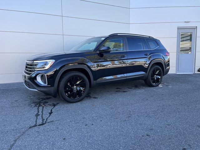 new 2025 Volkswagen Atlas car, priced at $44,385