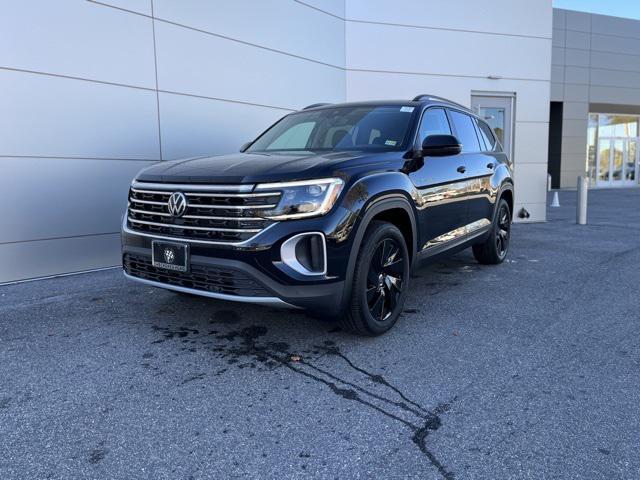 new 2025 Volkswagen Atlas car, priced at $44,385