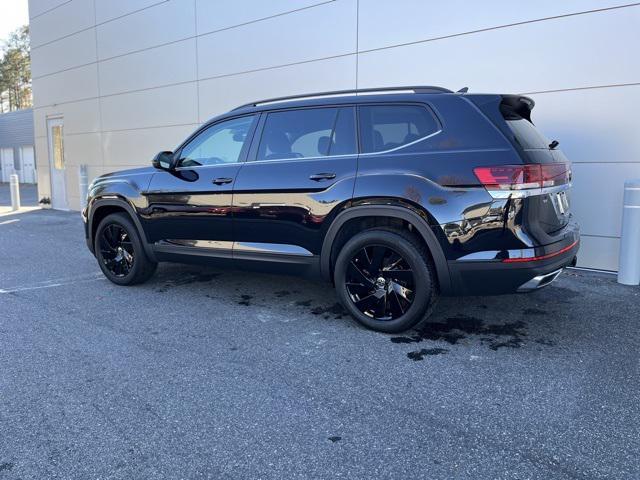 new 2025 Volkswagen Atlas car, priced at $44,385