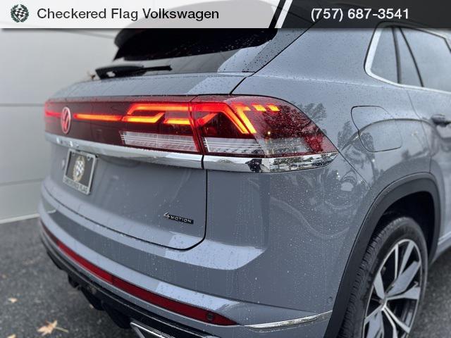 new 2026 Volkswagen Atlas Cross Sport car, priced at $52,598