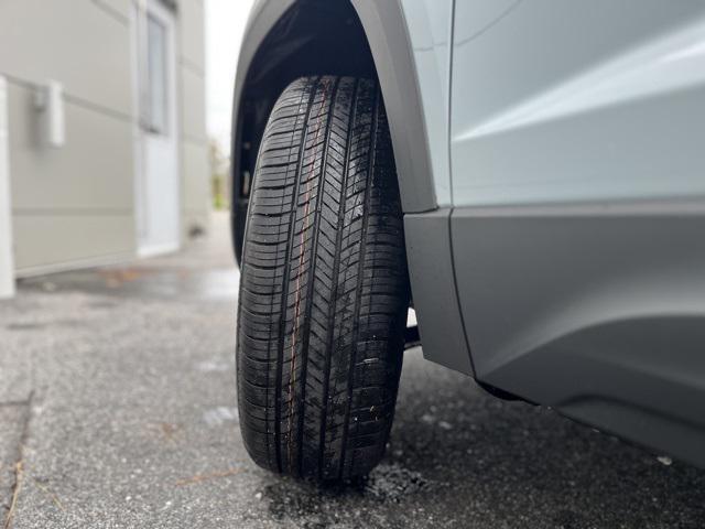 new 2025 Volkswagen Taos car, priced at $29,595