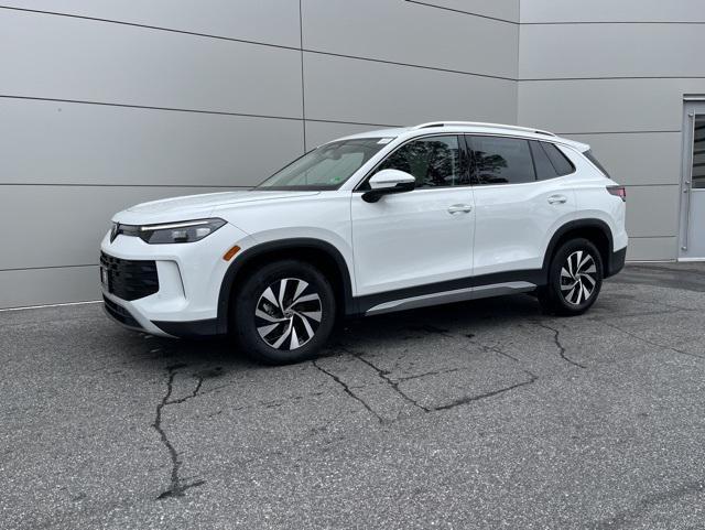 new 2025 Volkswagen Tiguan car, priced at $29,092